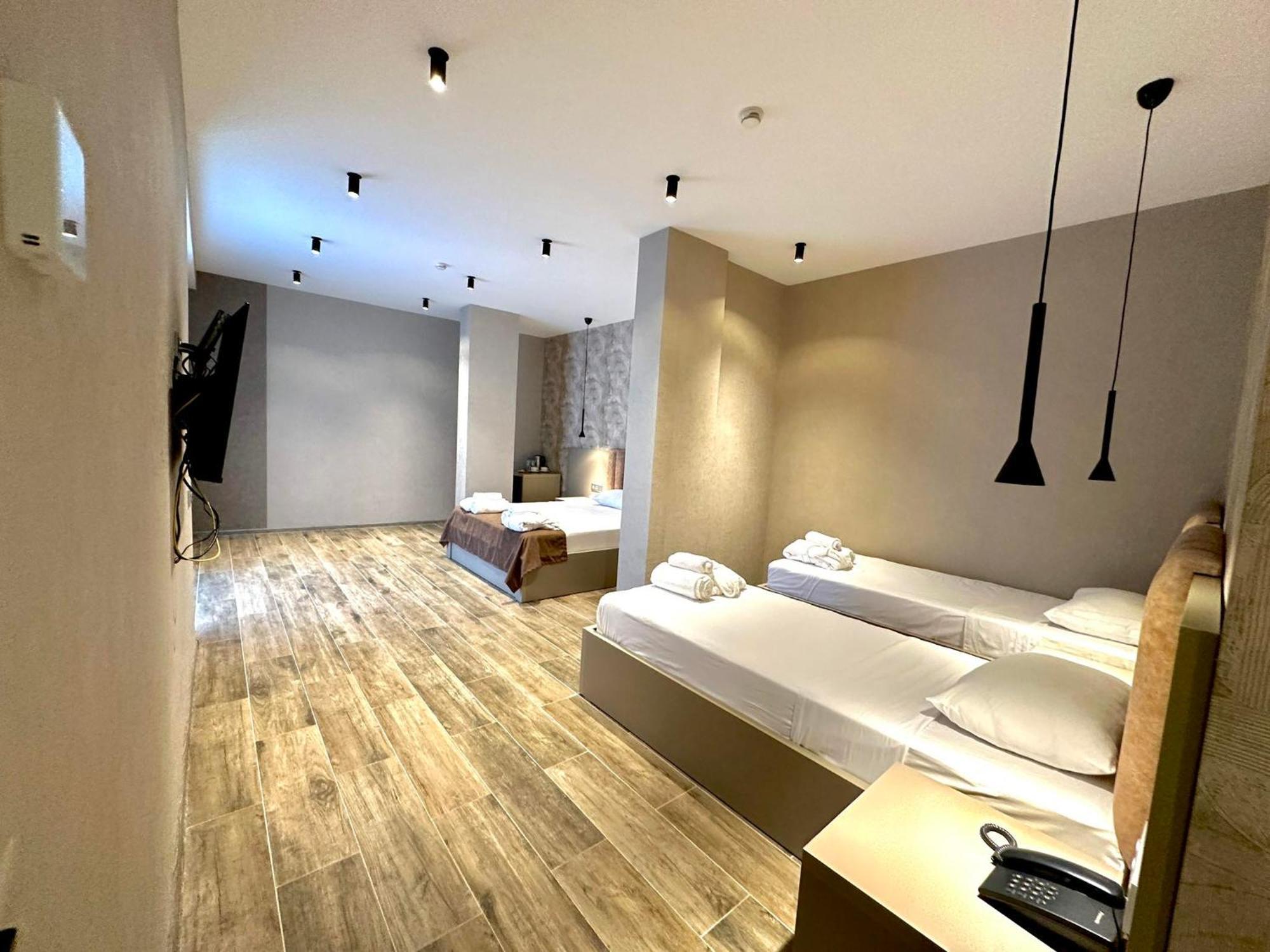 Emerald Hotel Batumi Zewnętrze zdjęcie